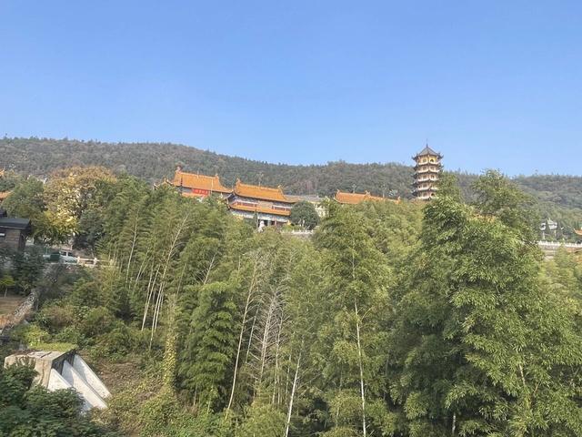 骑游江宁方山祖堂山：一坊一庙一观一寺