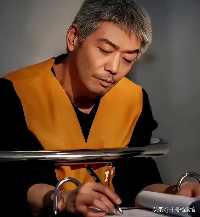 不顾央视警告顶风作案	，与刘涛传出绯闻的杨烁，如今再破天花板