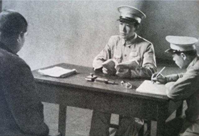 真凶拔掉满脸胡子改名，观看《刘胡兰》心存侥幸，却不知难逃法网