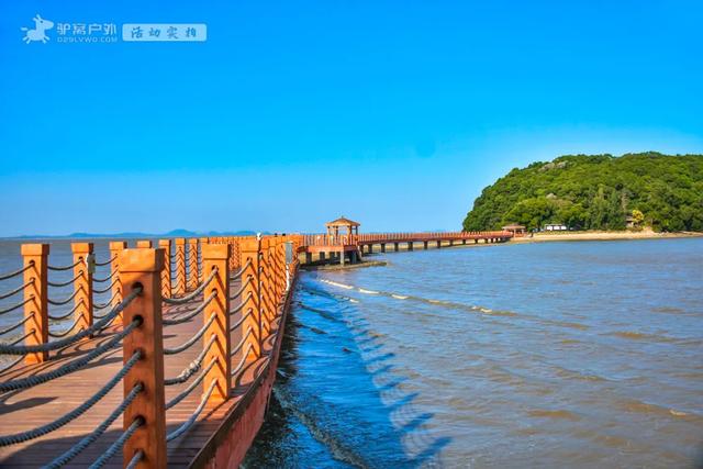 藏在北纬22°的“东方夏威夷”,碧海金沙,景美人少的度假天堂!