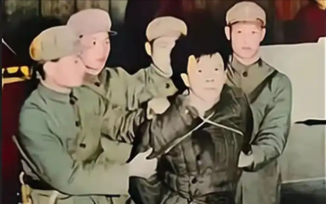 1951年，特务落网受审时竟然语出惊人：我的同伙是华北军区参谋长