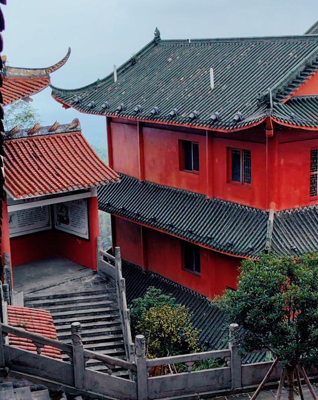 我是北京人，在宜宾待了五天，憋不住说说这4个直观感受。