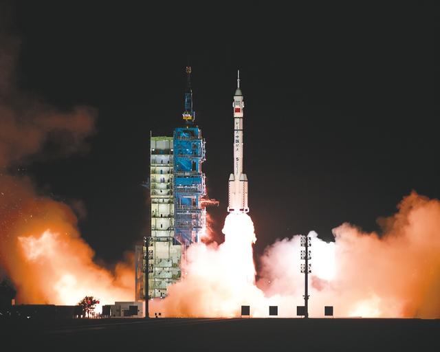 真在太空吃上烧烤了？这口烧烤背后，中国空间站放了个大招！