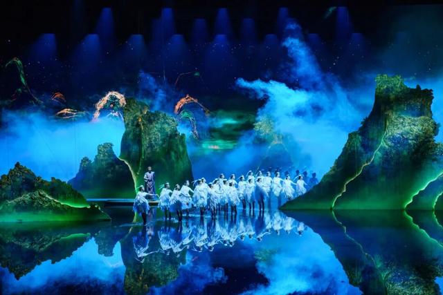 什么是「月映武夷」？