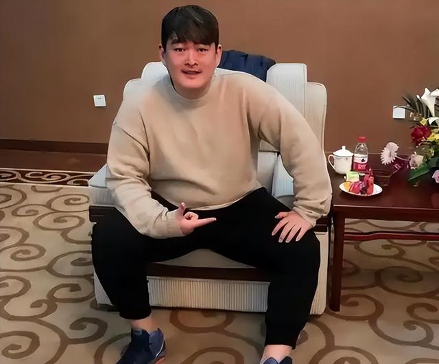 钱再多有啥用？赵本山儿女现状藏不住了！给内娱所有明星提了个醒