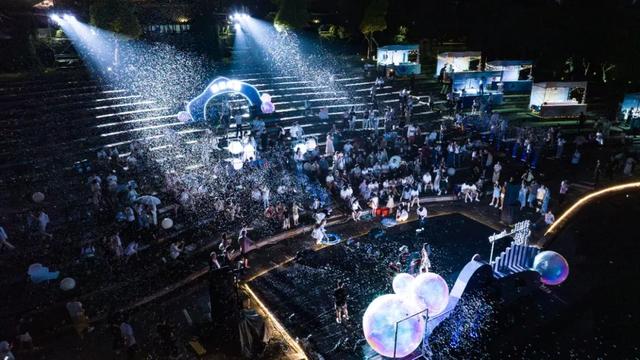 乌镇泡泡夜游神活动延长，快乐加倍！