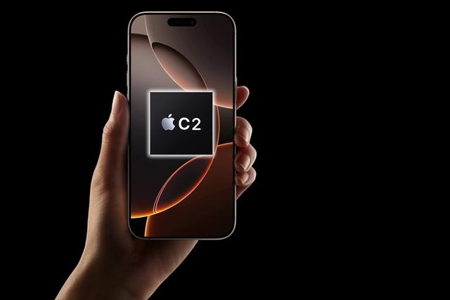 苹果计划明年推15款新品：折叠屏iPhone亮相，18 Pro将用自研基带