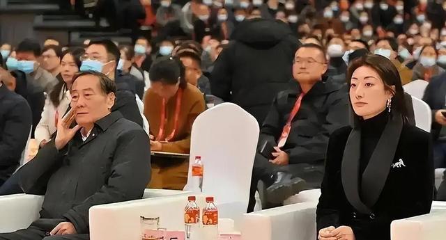 让子弹飞一会！宗庆后私生子要DNA鉴定，宗馥莉：等这一天很久了