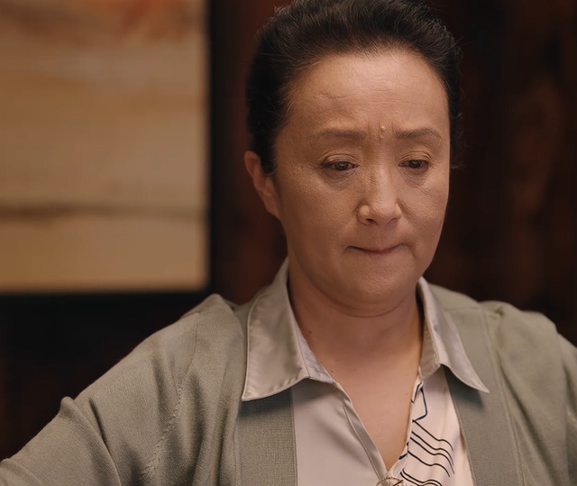 不会演别尬演！看《利剑玫瑰》迪丽热巴，把国家一级演员都演懵了