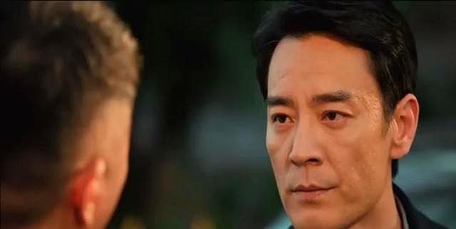 以法之名：直到被王彧出言讥讽，李人俊才知自己与媳妇活成了笑话