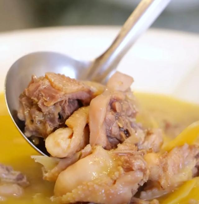 可惜你不听《枫》,不知道醴陵这片枫林到底有多美!