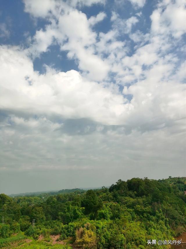 重庆奔赴抚仙湖沿途风景