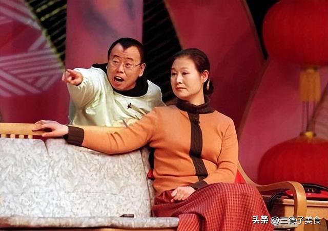 4个老婆	，全家移民，享受正师级待遇，潘长江身上哪个标签是真的