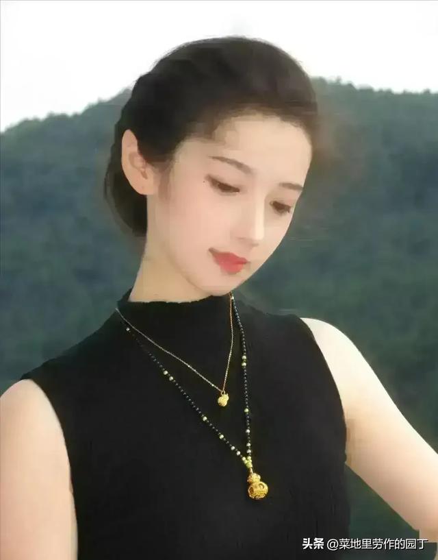 上海校花，172cm身段45kg	，美得太犯规，让人容易犯罪啊