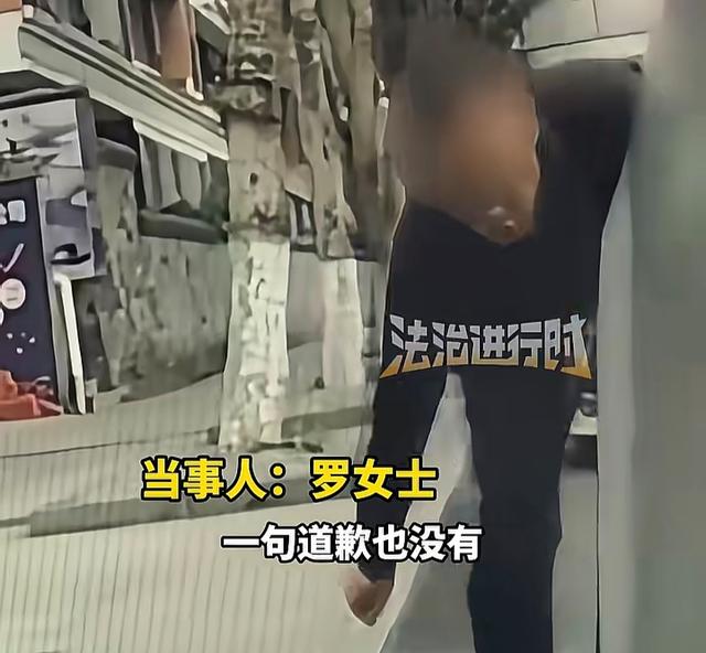 修车店门口被扎胎后续：店铺曝光，刚开业俩月！拒认错发视频叫屈