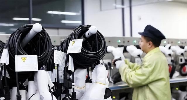 洛阳也“藏”着军工大企业：年入百亿，还带动产业链发展