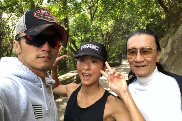 和谢贤分手8年后，Coco在网上自曝私密往事