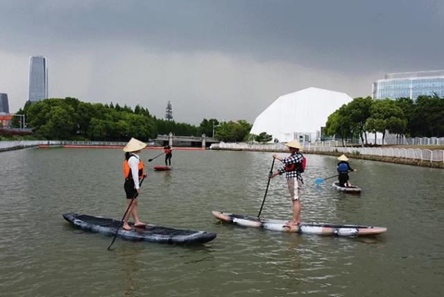 周五宠粉日｜高温天一起去水上撒欢！快来领取皮划艇体验券
