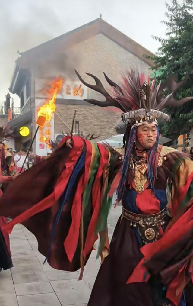 我是北京人，在吉林长白山待几天，憋不住想说说我的感受和疑问。