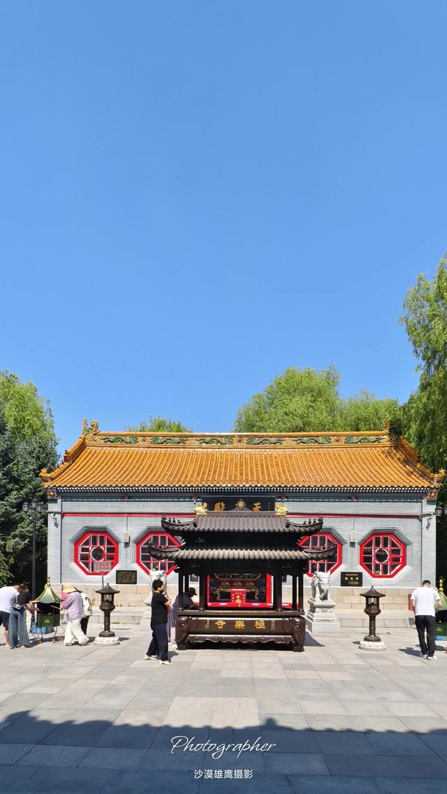 游览哈尔滨极乐寺侧记
