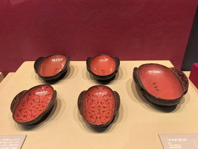 安徽博物馆展览上新：不去长沙也能看马王堆文物了