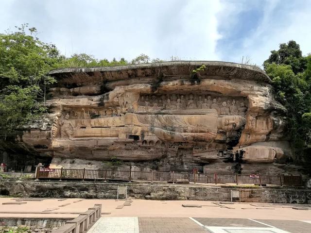 【资治】实施巴蜀文化旅游走廊建设 须加强成渝古驿道石窟走廊保护与利用