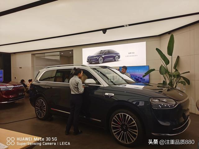 自驾游我为什么不选择“床车”或房车