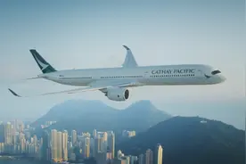 “机舱冒烟”，国泰一航班，紧急返航图片
