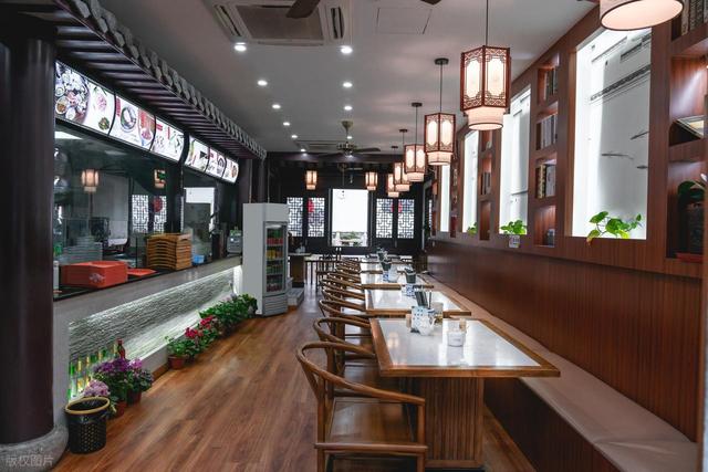 外卖大战的“甜头”，是用谁的骨头熬的？