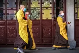 庙里僧人说：亲人去世后来不来梦里，背后都有缘由图片