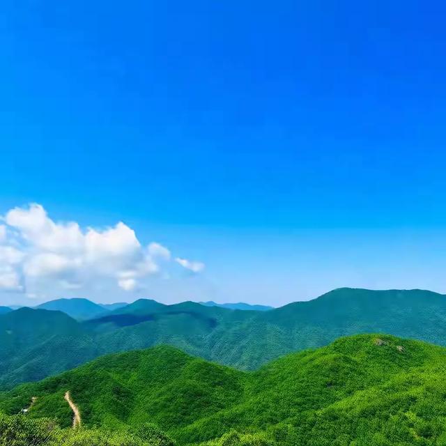 分享图片—蓝天白云，青山绿水