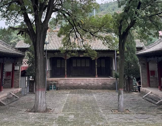 临汾代管的这座小县城，藏着让梁思成都挠头纳闷的国保古建
