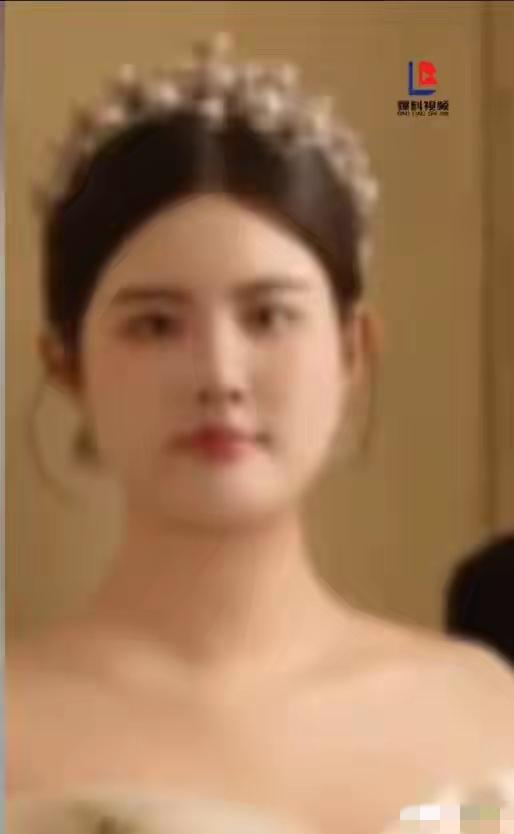 女教师结婚坠亡后续：婚纱照眼神无光，村干部透露女方家条件很好