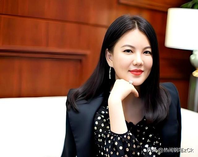 身价过百亿，坐拥北京一条街，出门私人飞机，京圈内的富婆都有谁
