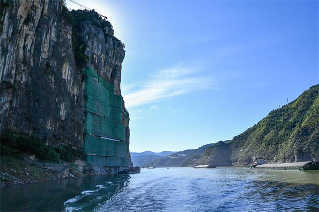 活力中国·低碳重庆｜奉节治危岩 让“十元钱”取景地转“危”为安