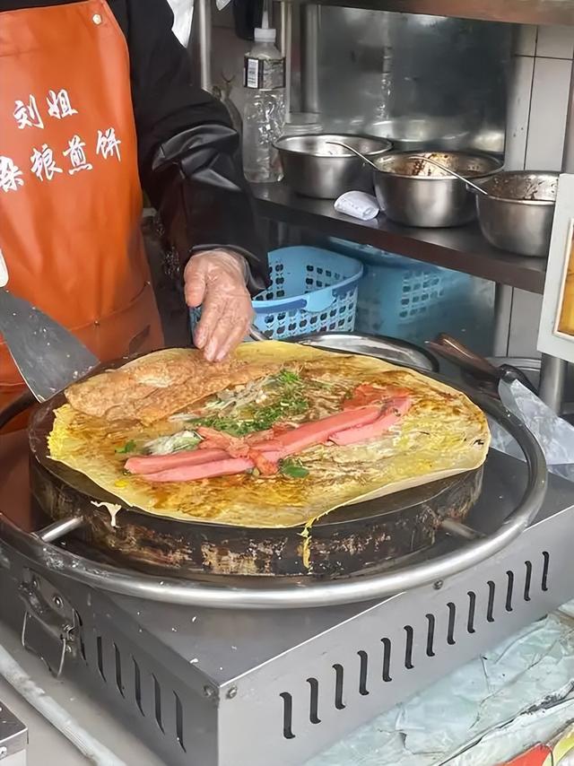 蹲点半月选的铺	，日卖200份仍闭店，天津阿姨的北京创业启示录