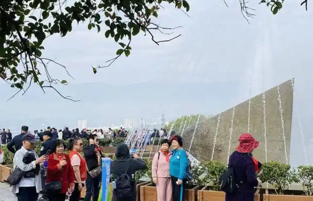 三峡大坝“账本”曝光！投资2500亿，运行20余年，如今回本多少？