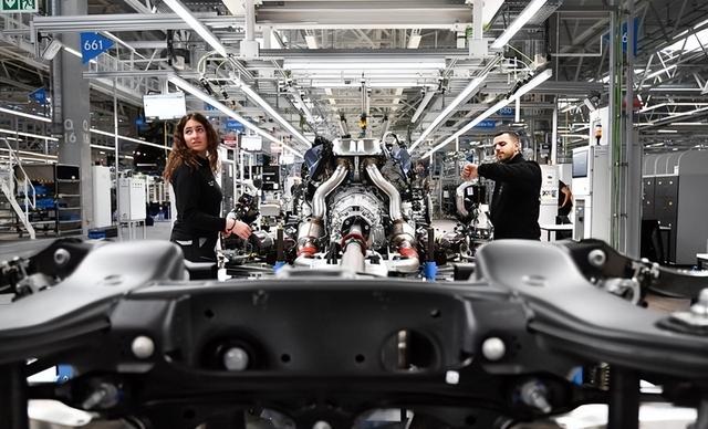 德国和江苏同为8000多万人，德国创造4.66万亿GDP，江苏令人意外