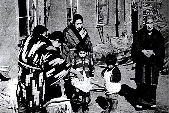 日本投降后，留在东北的12万日本女人，最终都哪去了？