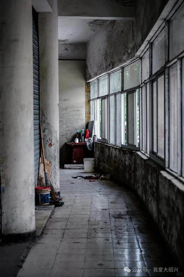 绍兴这知名老市场，曾经很繁华！如今却有点萧条