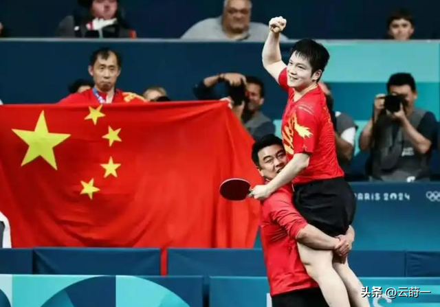 原来樊振东的女神是她！因订婚火遍全网，曾在比赛前去看她而被骂