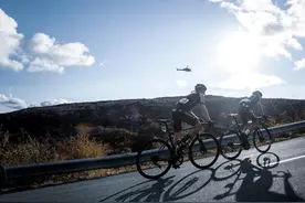 一项被低估的有氧运动，比跑步轻松，还对膝盖友好图片