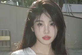 心理学：男人痴迷漂亮的美人，不只是欲罢不能，还有特别的原因图片