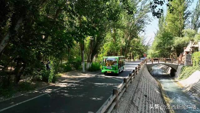 新疆吐鲁番市葡萄沟景区大力推进文旅融合发展