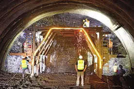 眉太高速衙岭隧道建设接近尾声图片