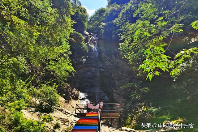 渭南市华州区：游览少华山石门峡景区