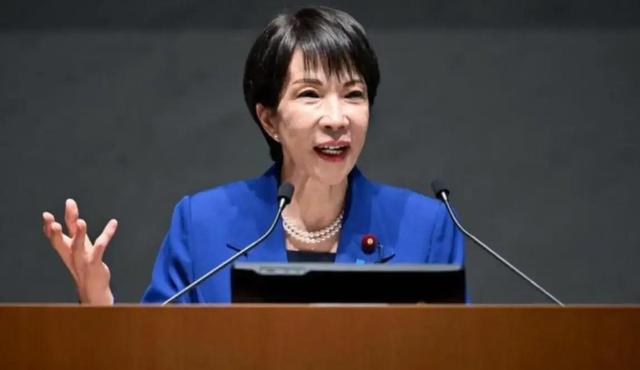 沉寂1天，高市早苗终于签字，日本砸9万亿反华，解放军动作更大