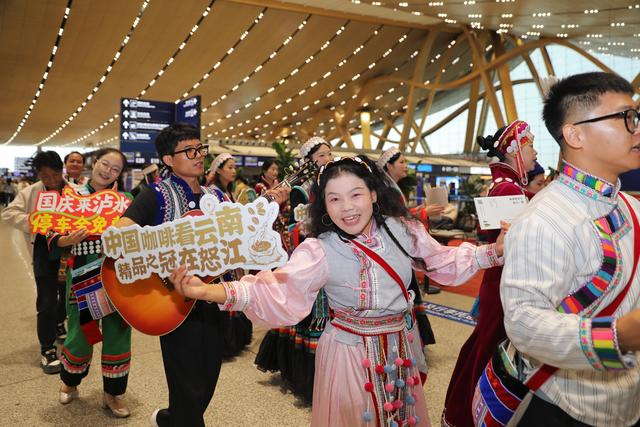 怒江咖啡草果文化周即将开启，泸水邀您共赴国庆秘境文旅盛宴！