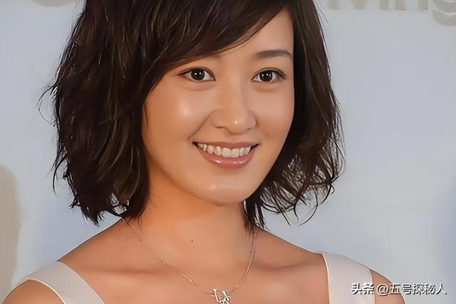 私生活混乱？被传是陈坤儿子生母，从央视离职的她，如今怎么样了