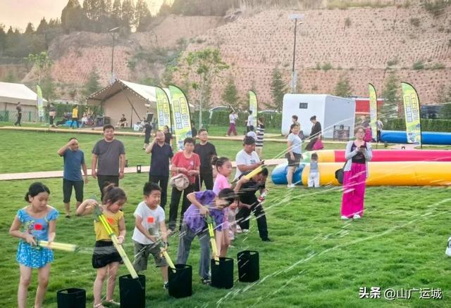 这个夏天 无需远行 大禹渡禹王台太空舱露营地给你一个清凉的夏日。